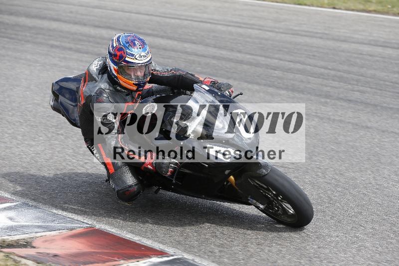 Archiv-2025/05 14.04.2025 Plüss Moto Sport ADR/Freies Fahren/40